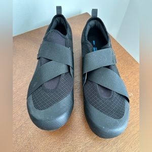 Men’s Shimano spin / cycle shoes